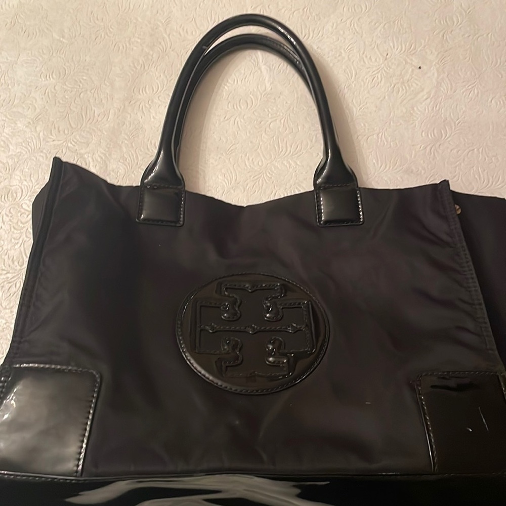 Tory Burch worn Ella Bag Black Patent
